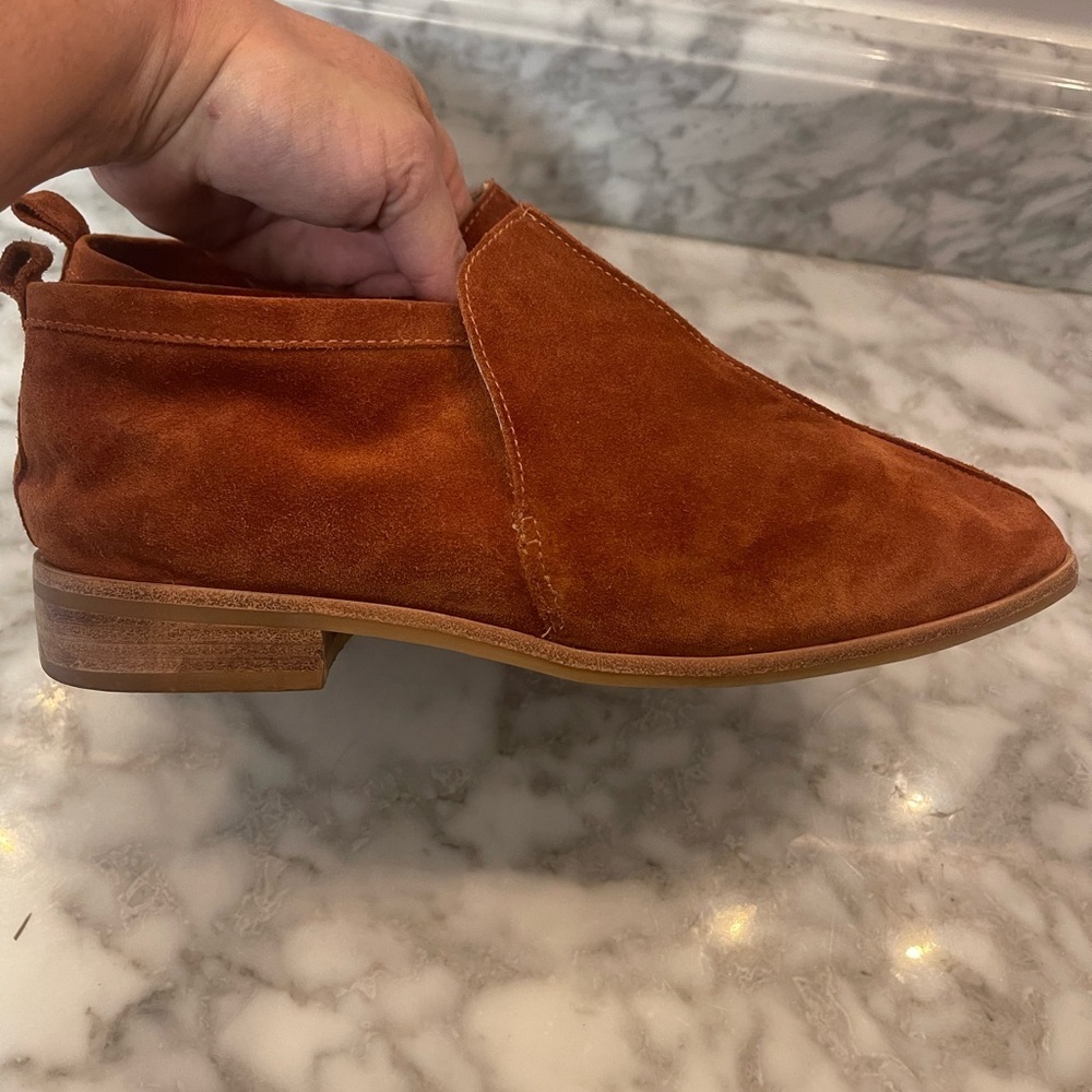 Bird of Flight Riley Ankle Shoes Women's Size 9 Rust Suede Leather Moccasin - Picture 5 of 7